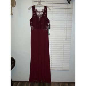 City Triangles Wedding/Prom Dress.